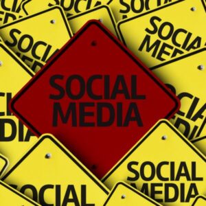 Facebook vs Instagram Ads