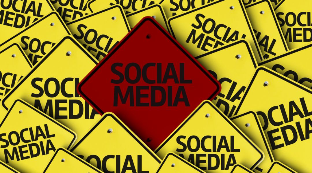 Facebook vs Instagram Ads