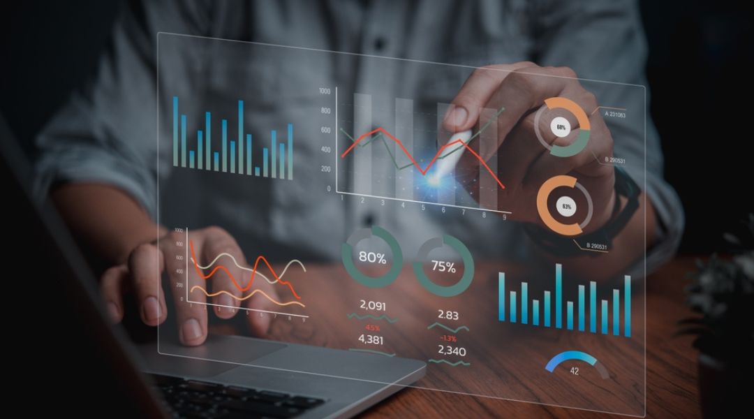 Market & Competitor Data