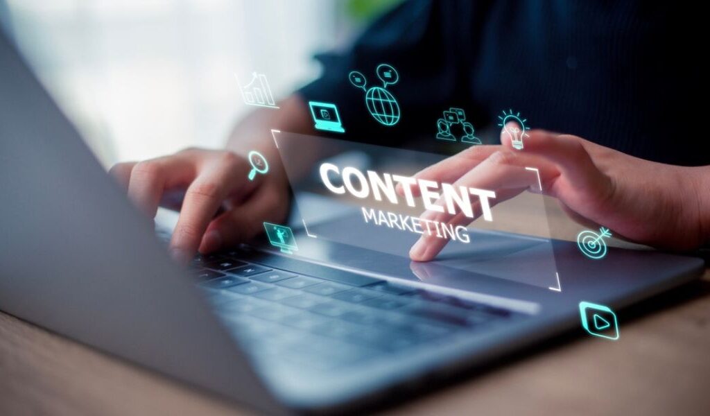 Top Tools to Streamline Your Social Media DMs and Comments